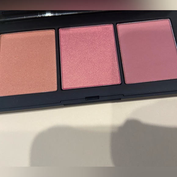 NARS CHEEKS 💘 summer’s perfect 🎁 gift, give the one you love or just yourself - Picture 5 of 6